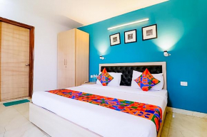 Hotel In West Vinod Nagar